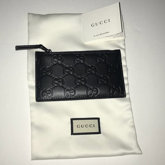 Gucci Other - Gucci Signature leather card case